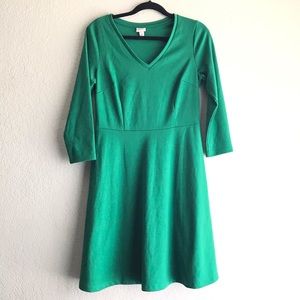 3/4 green sleeve A-line dress size small